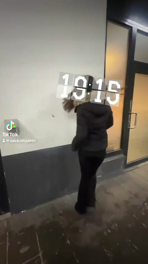 @𝓜𝓸𝓵𝓵𝔂🪽