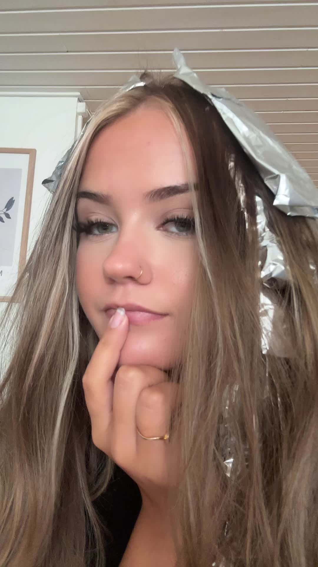 @𝓛𝓲𝓷𝓮-𝓢𝓸𝓯𝓲𝓮🥂🪩