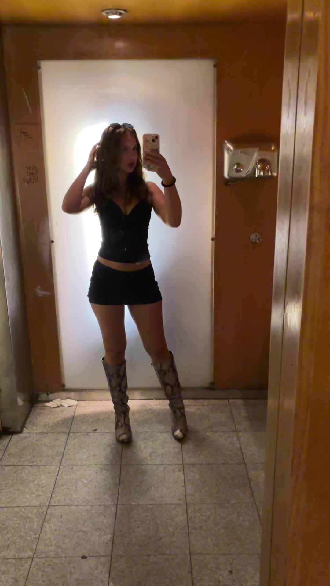 @emilia0313