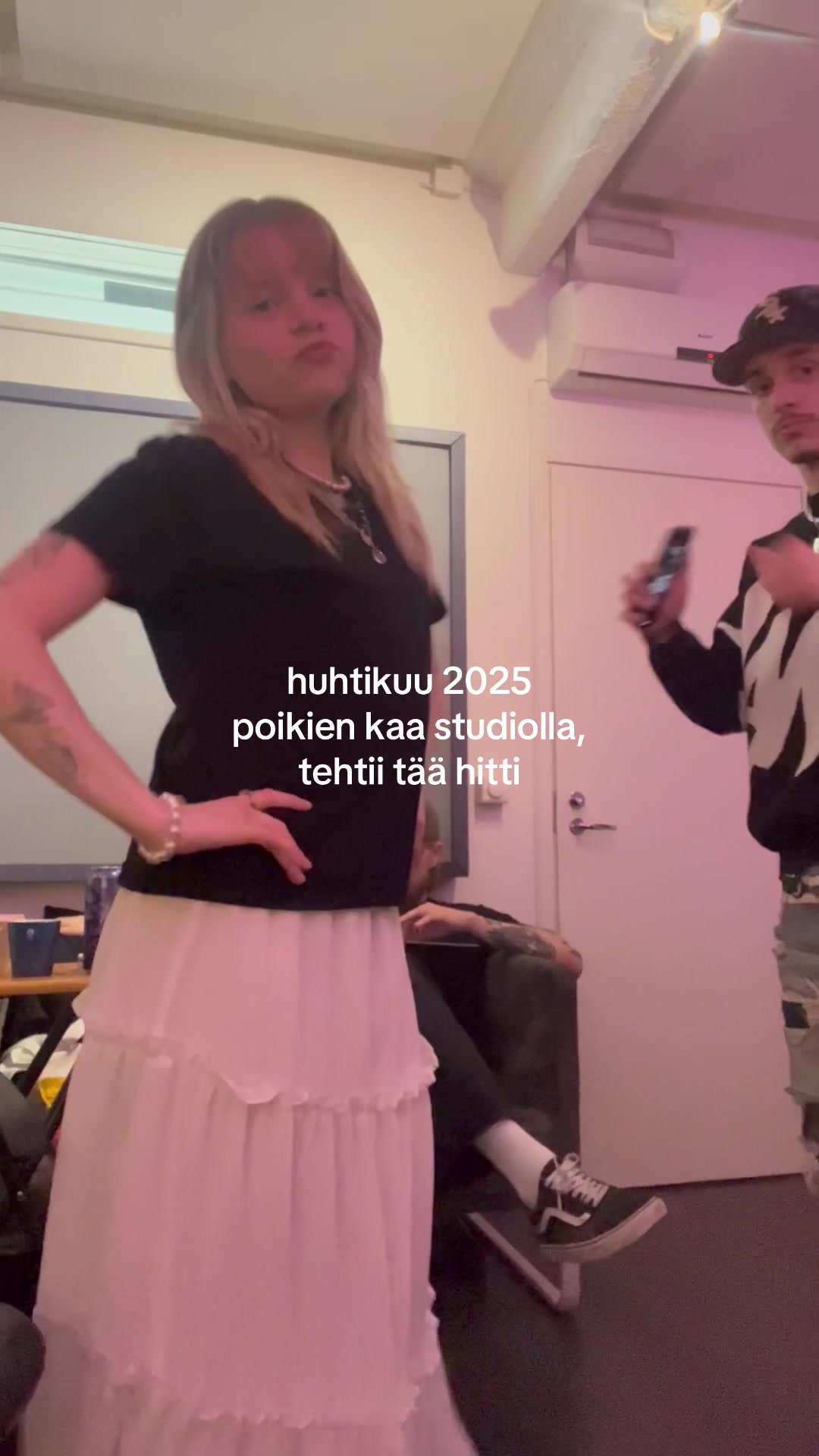 @sanisateenkaari