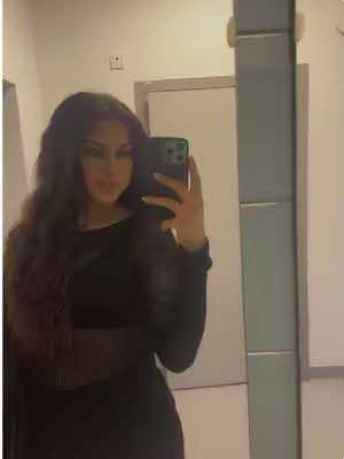 @Ana 👑