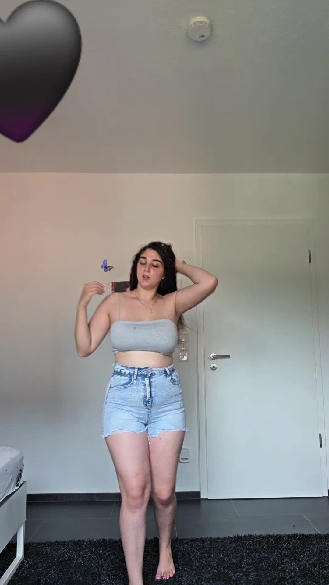 @Elena_Elenutza🖤🇷🇴
