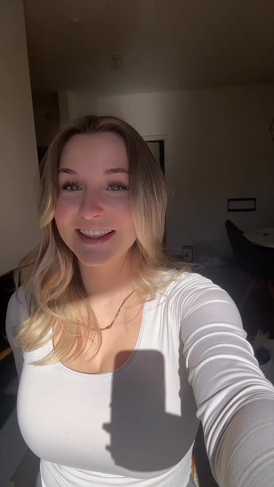 @𝐸𝓂𝒾𝓁𝓎