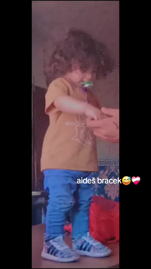 @Nikolas❤️💝