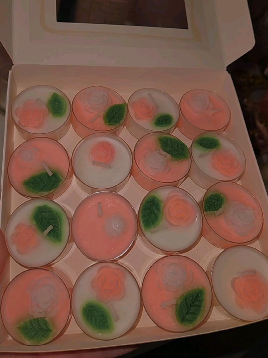 @Cinnamon Girl 🦢✨️🪞🫧