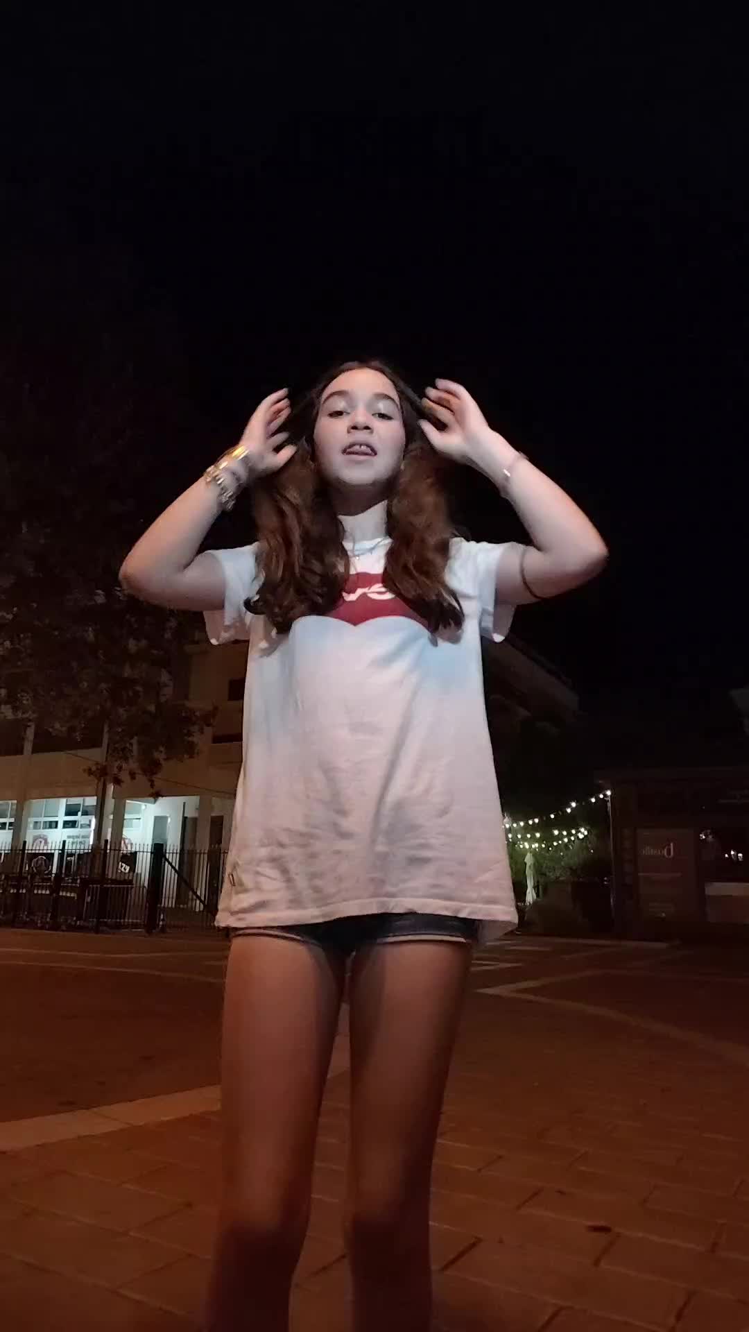 @🧸