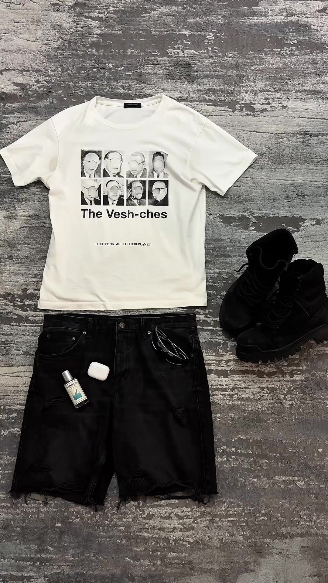 @hobbsfinds