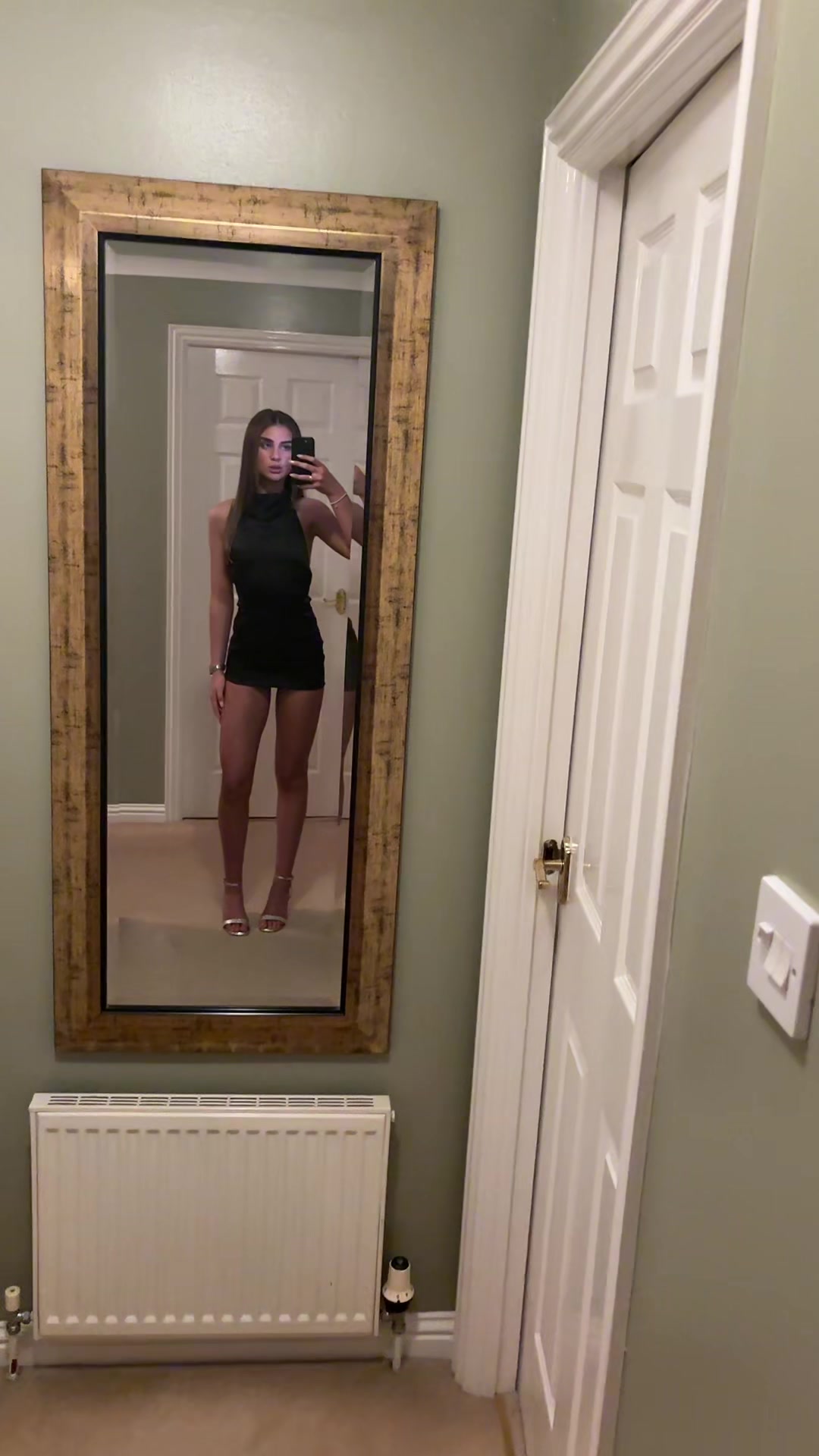 @Laura
