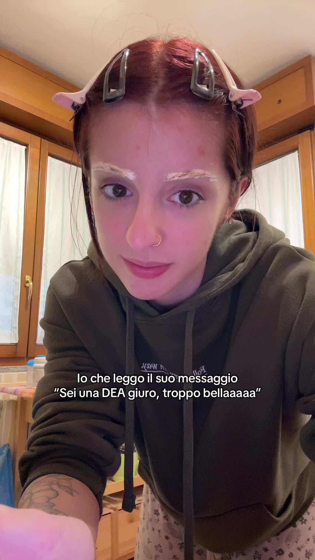 @Lola