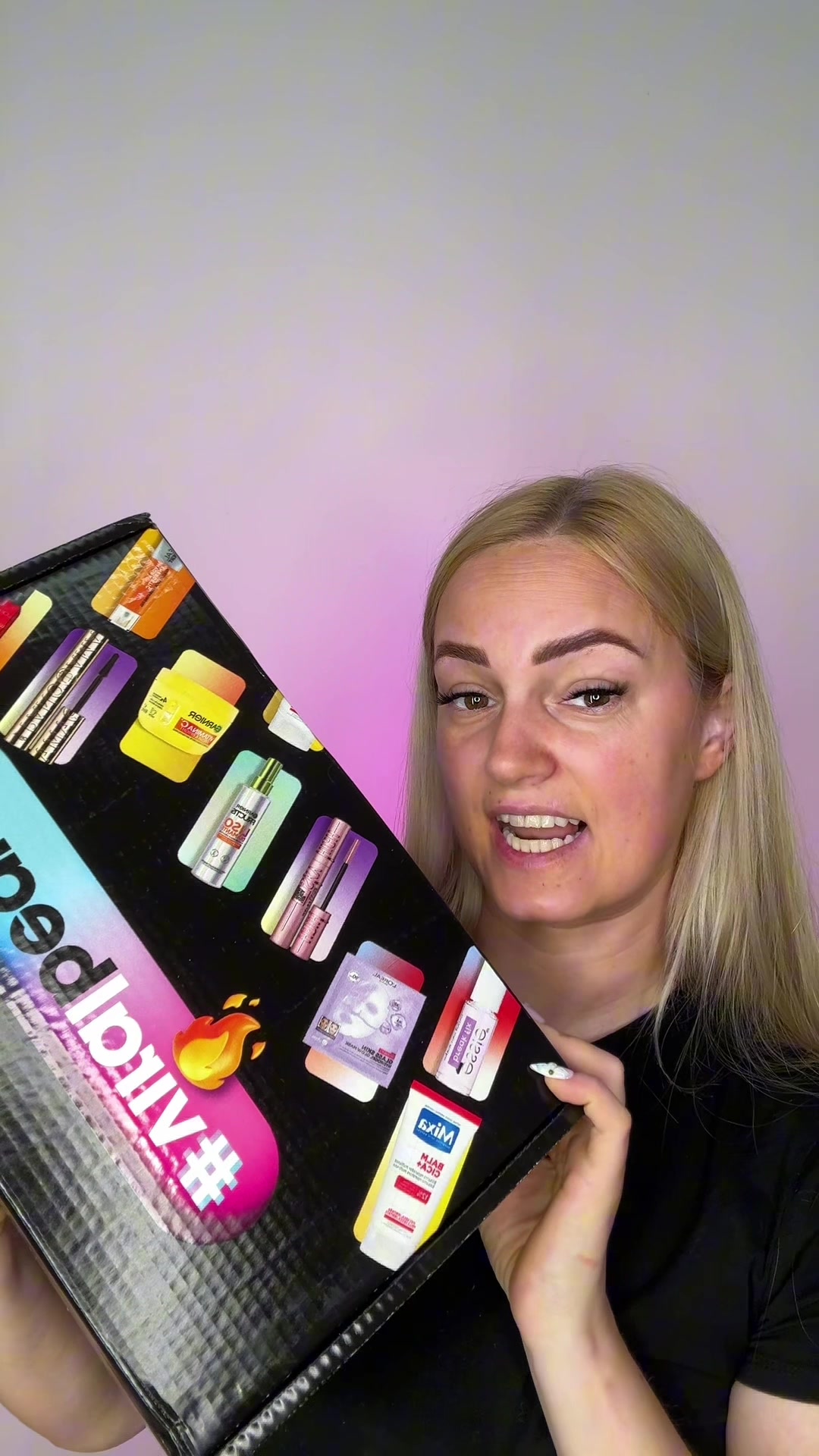 @Laurachannel