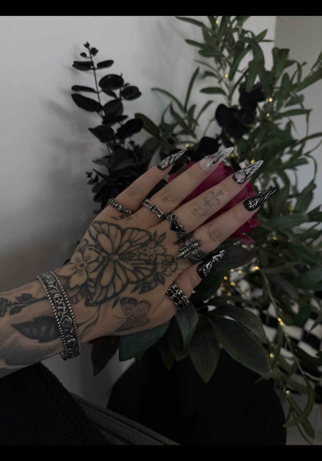 @Shan🦇