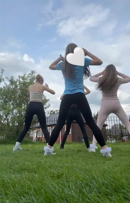 @𝒻𝓇ℯ𝓎𝓈𝓅𝒶𝓂📿🤍