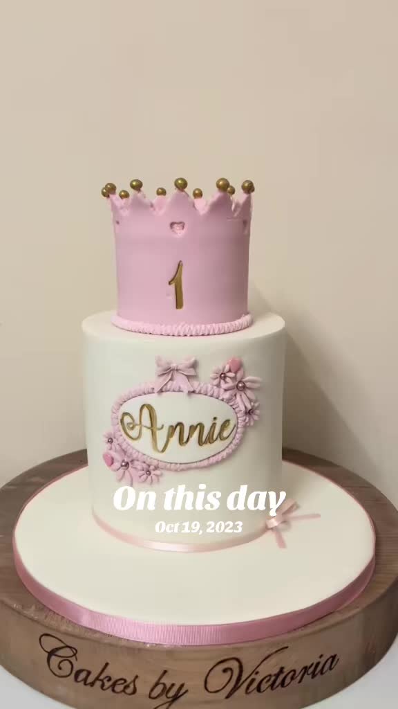 @Cakes by Victoria NI