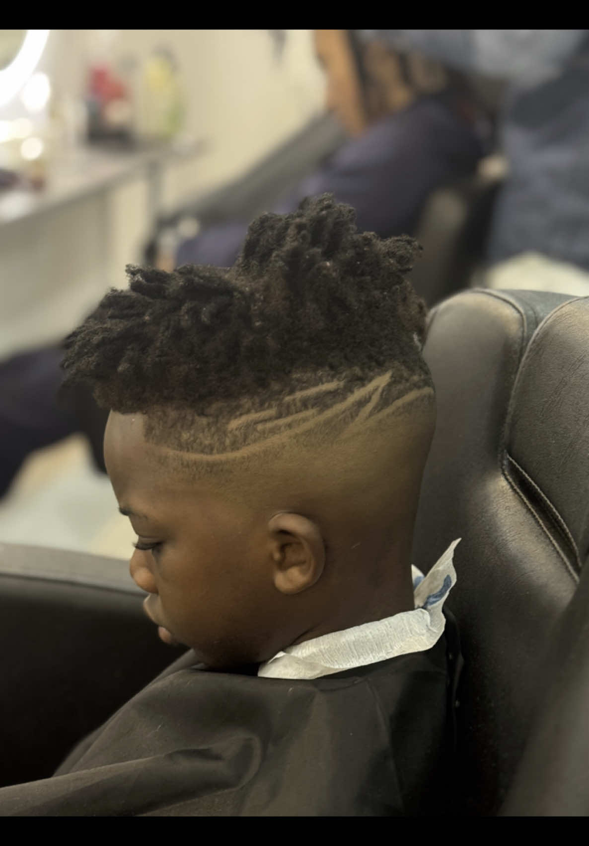 @SALON GRACE AFRO 42000