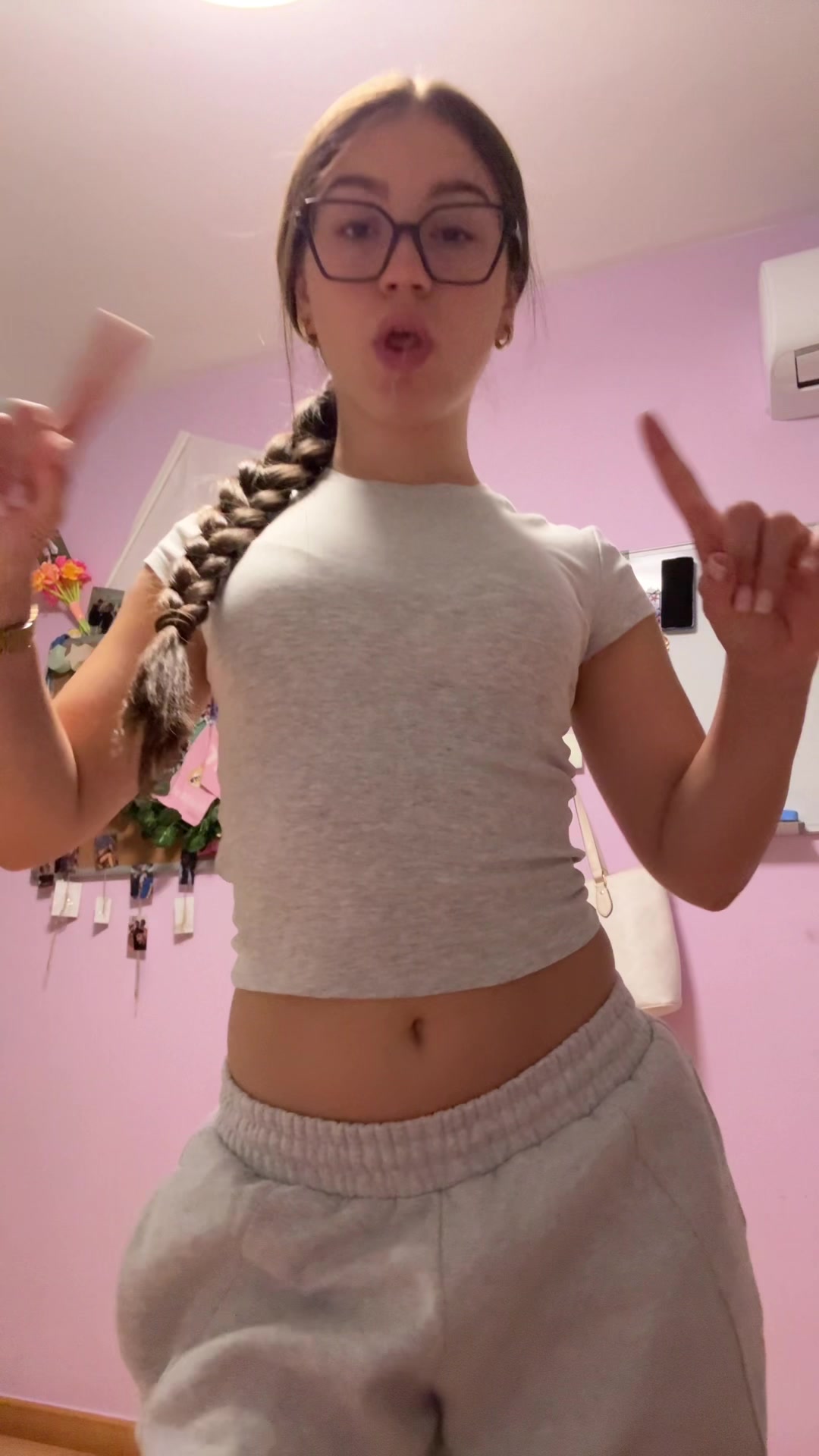@Daniela Hern&aacute;ndez