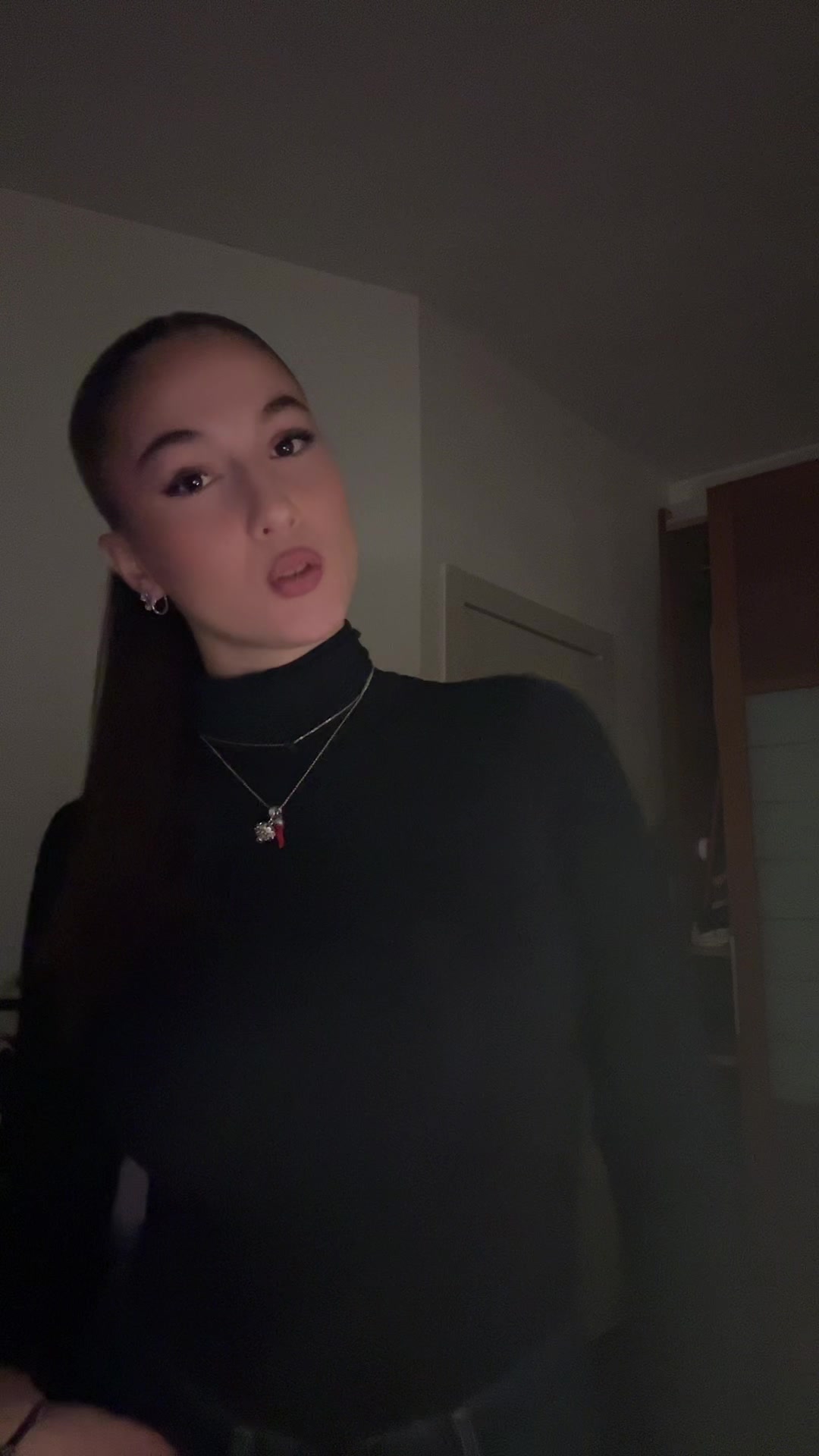 @iris