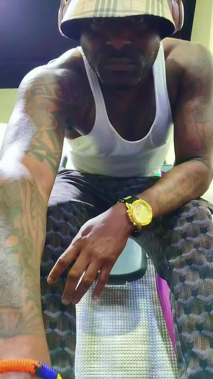 @Starboi