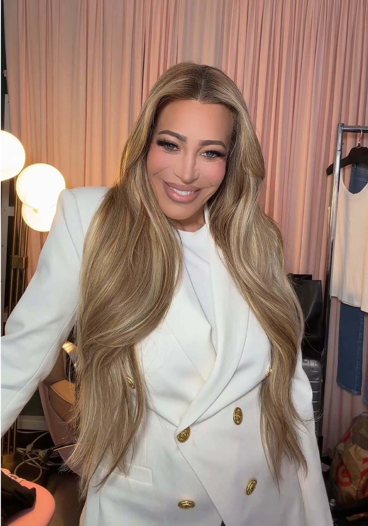 @Taylor Dayne