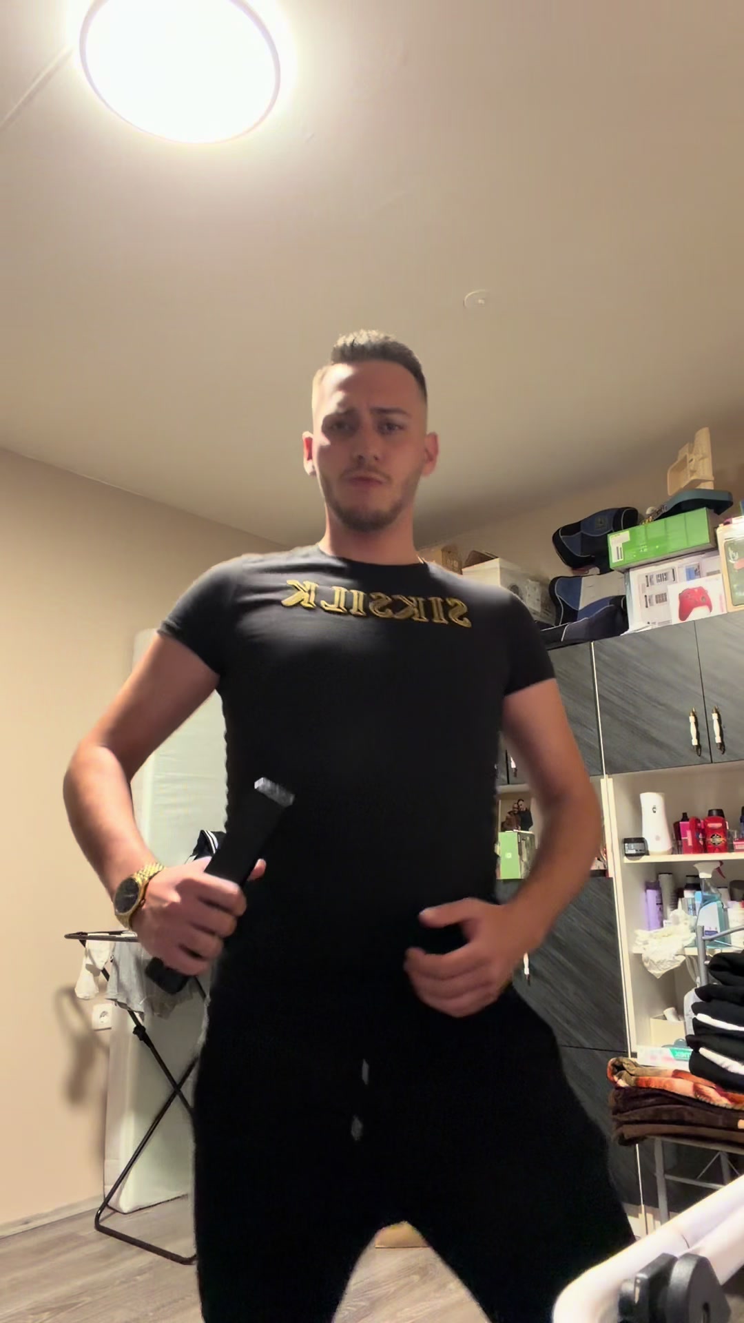 @KÖKÈNY_HENRIK