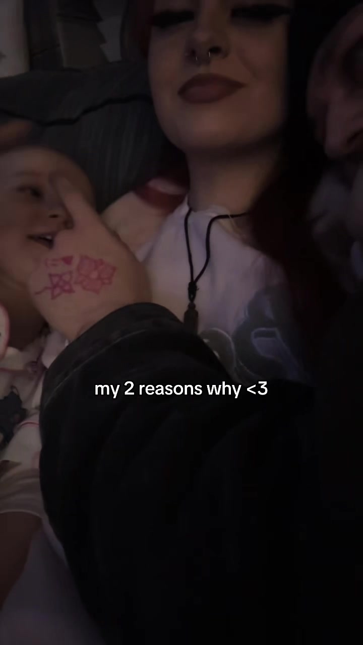@Ellie🤍