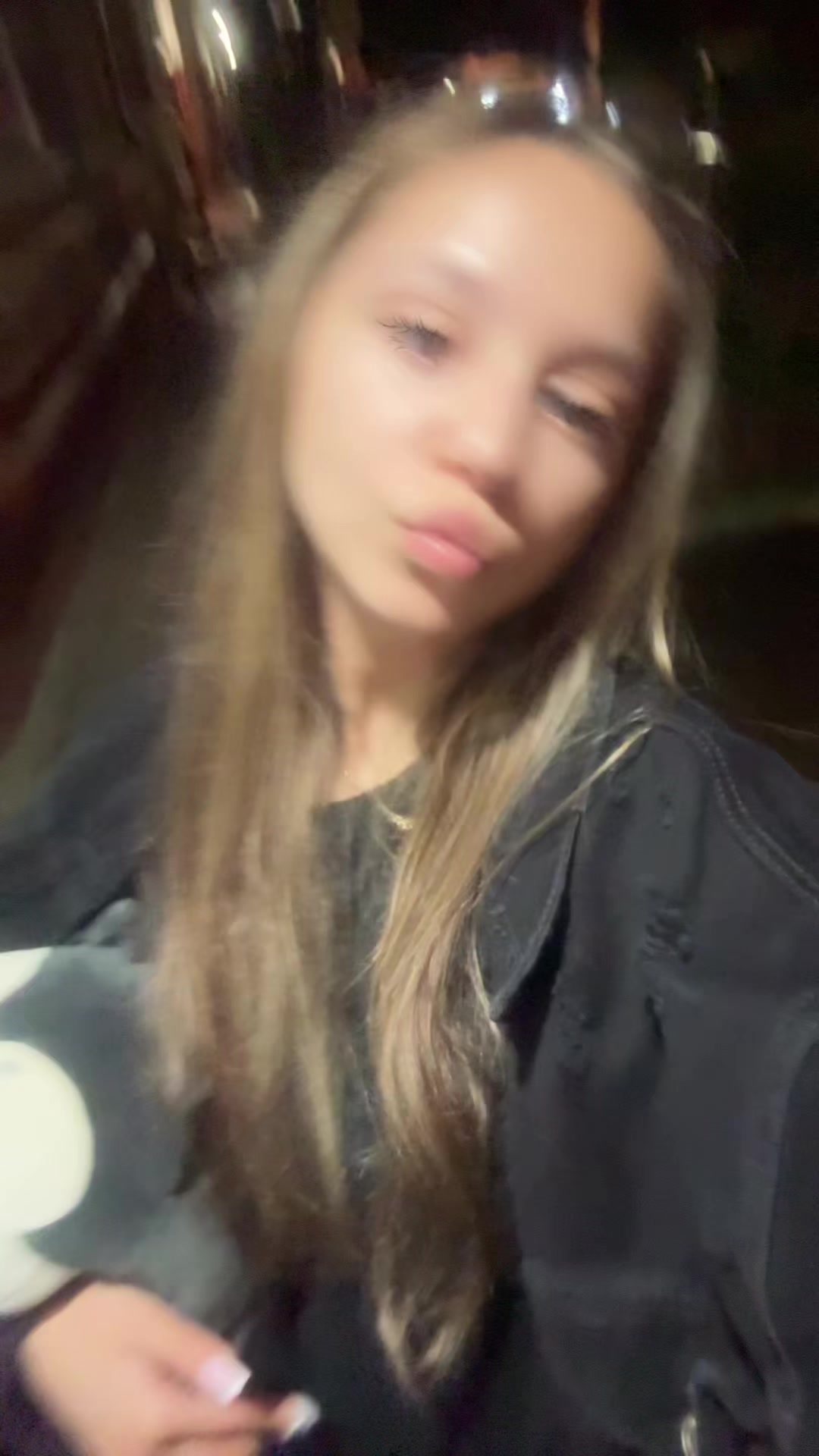 @izabela