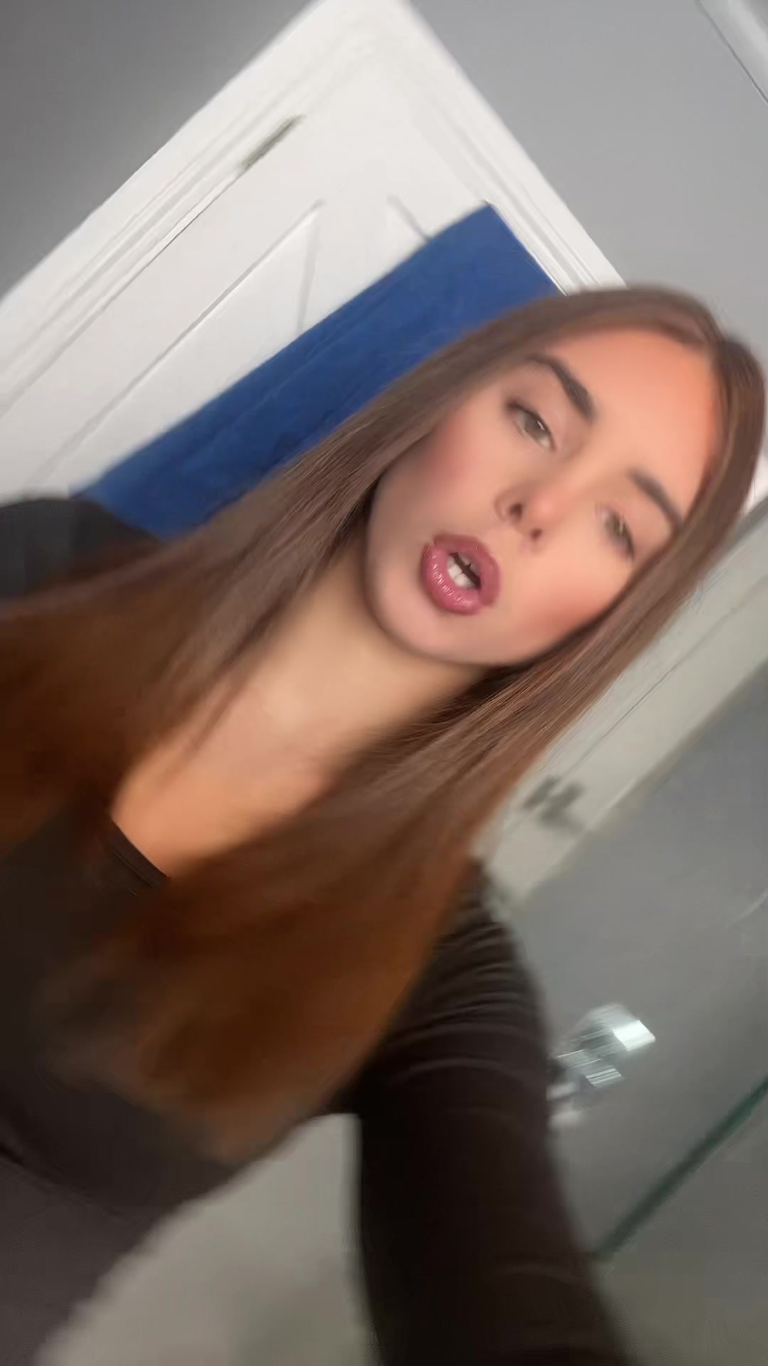 @𝓔𝓶🫶