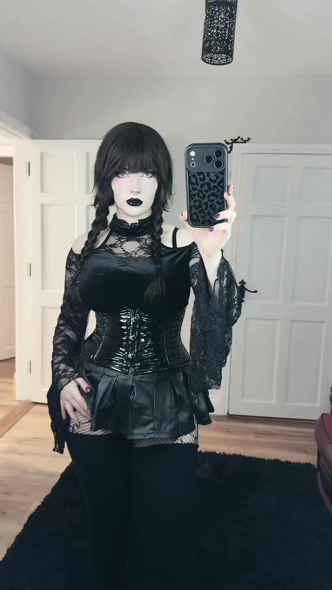 @Cutiegothxo