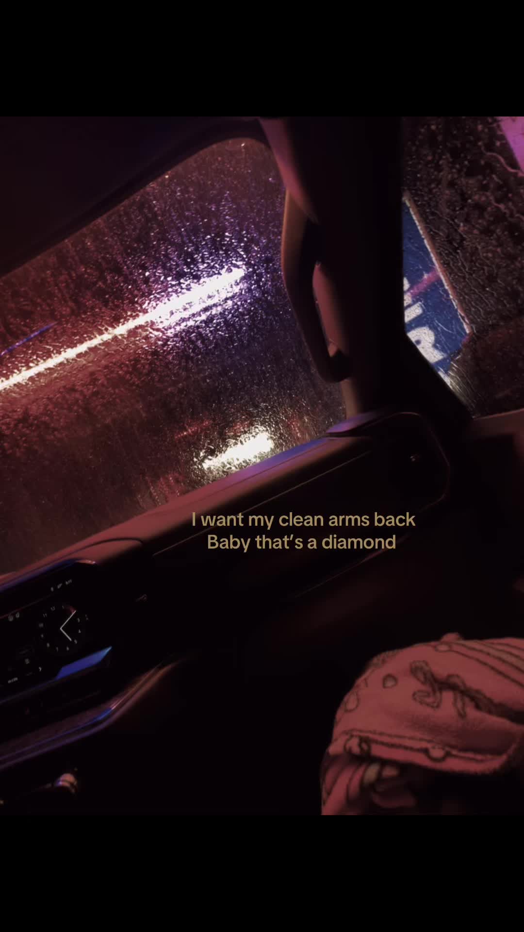 @Whatswrongwithme