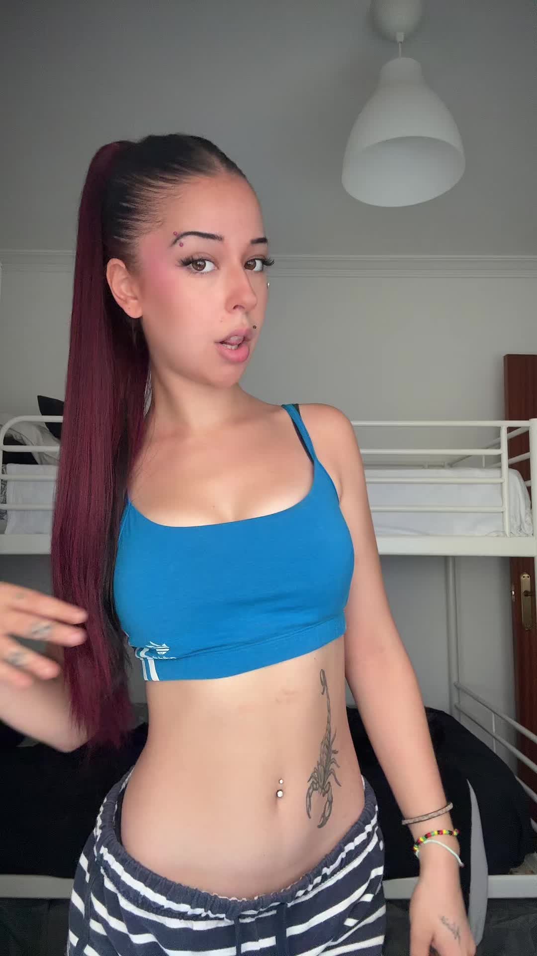 @valeryyvatovola