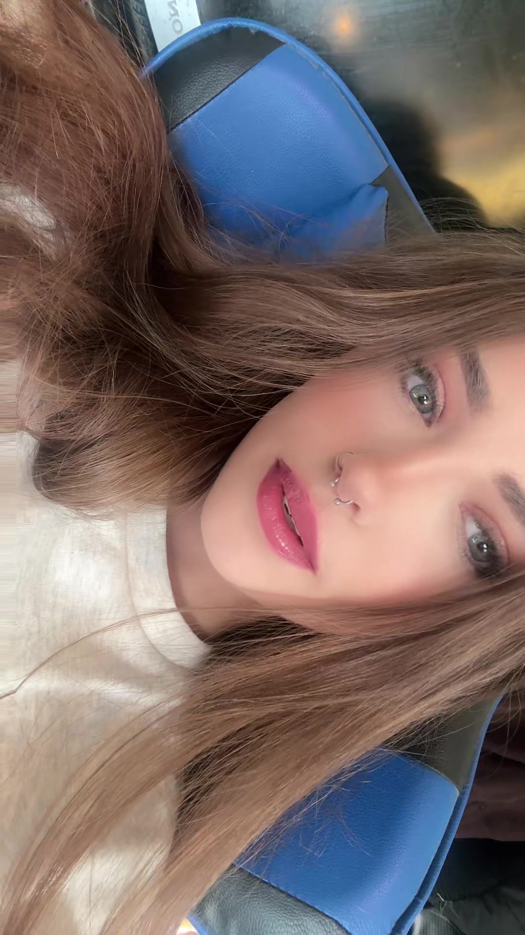 @&egrave;Wrld🧛🏻&zwj;♀️🖤