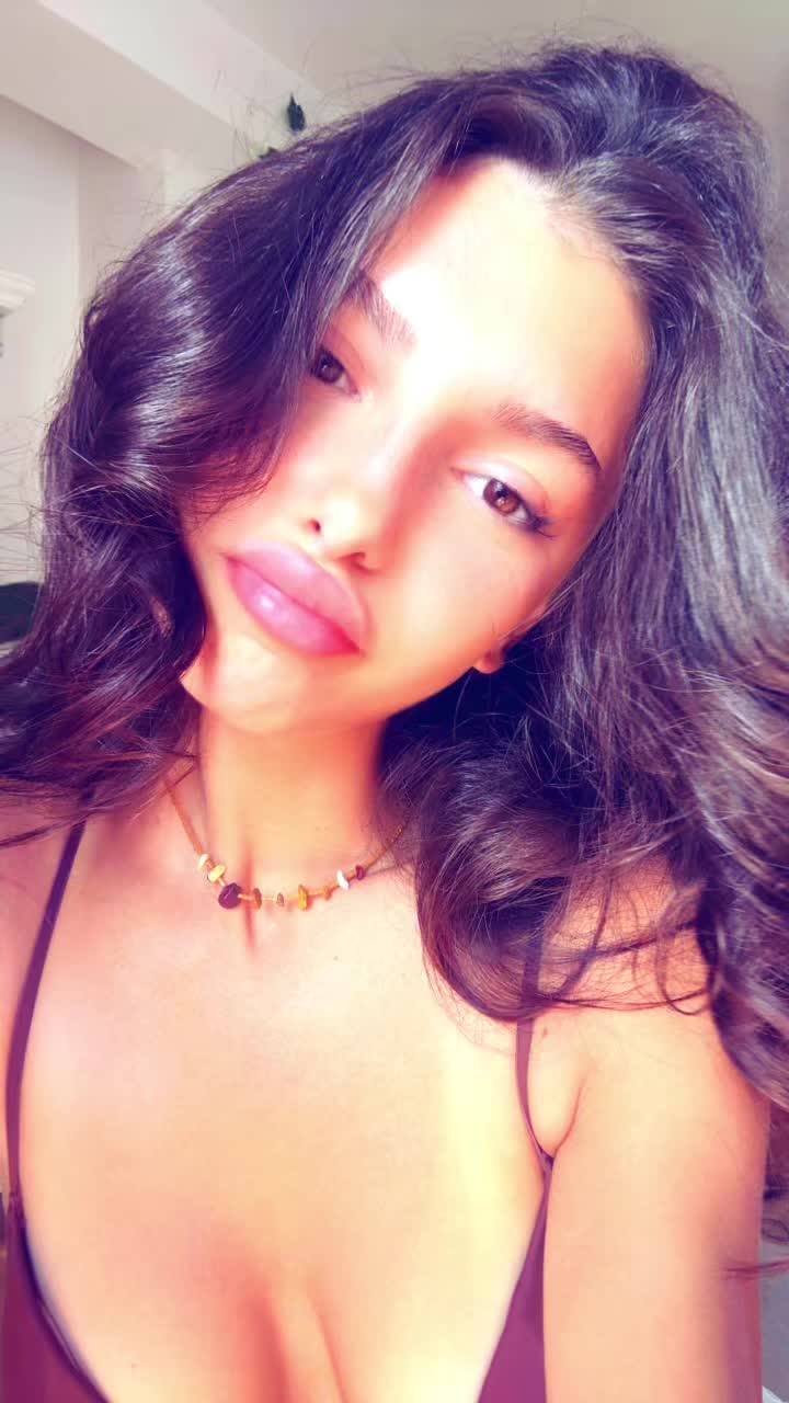@🍓Zhuliana M.🍓