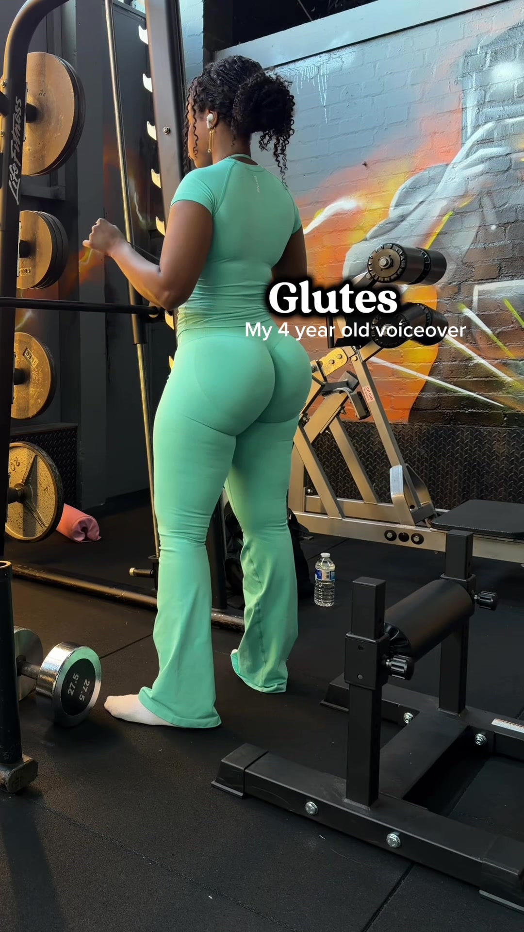 @Yarafitness
