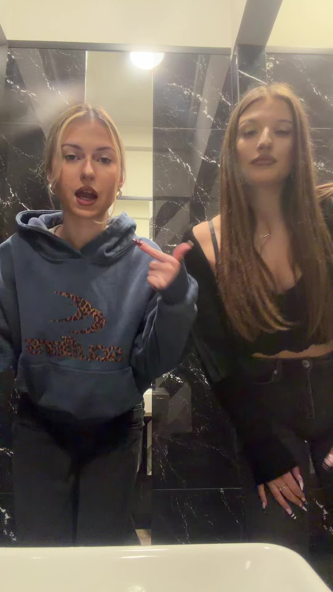 @$