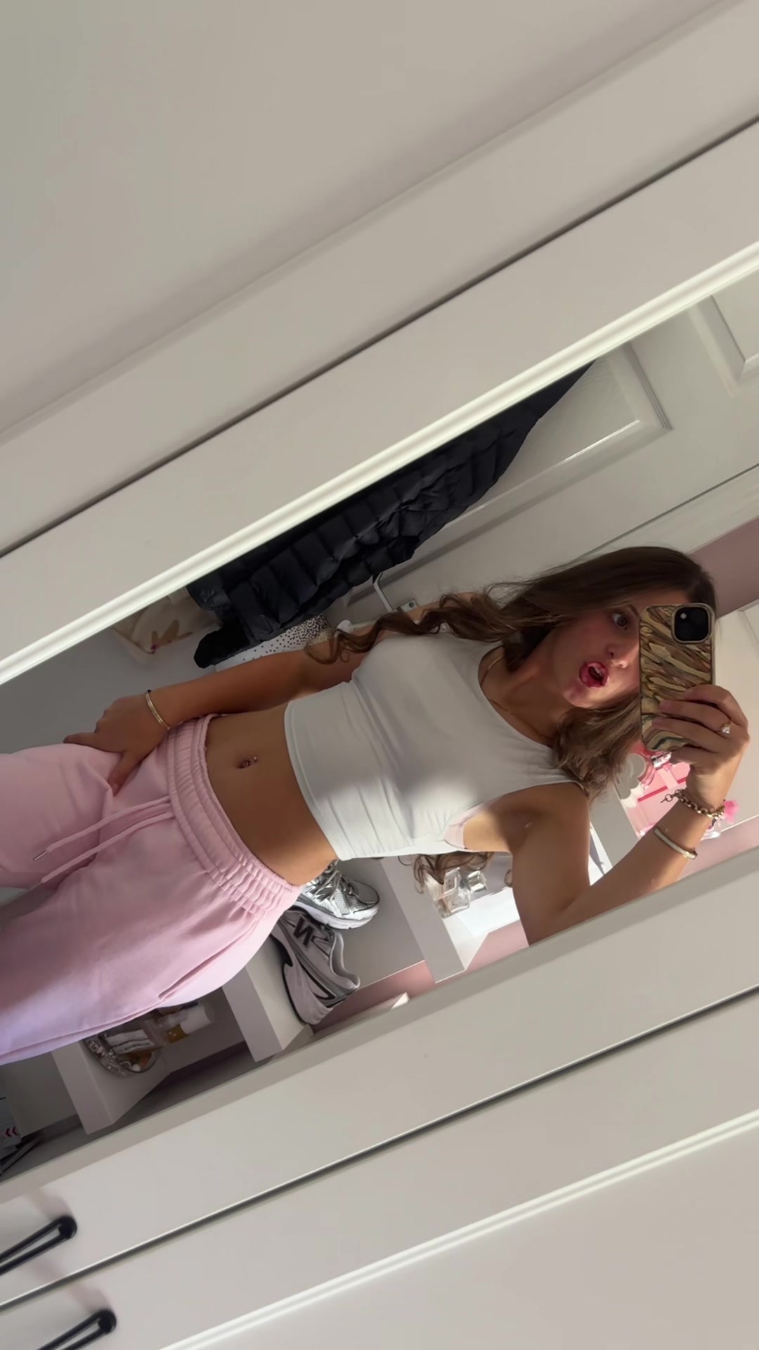 @ebony-rosemainx