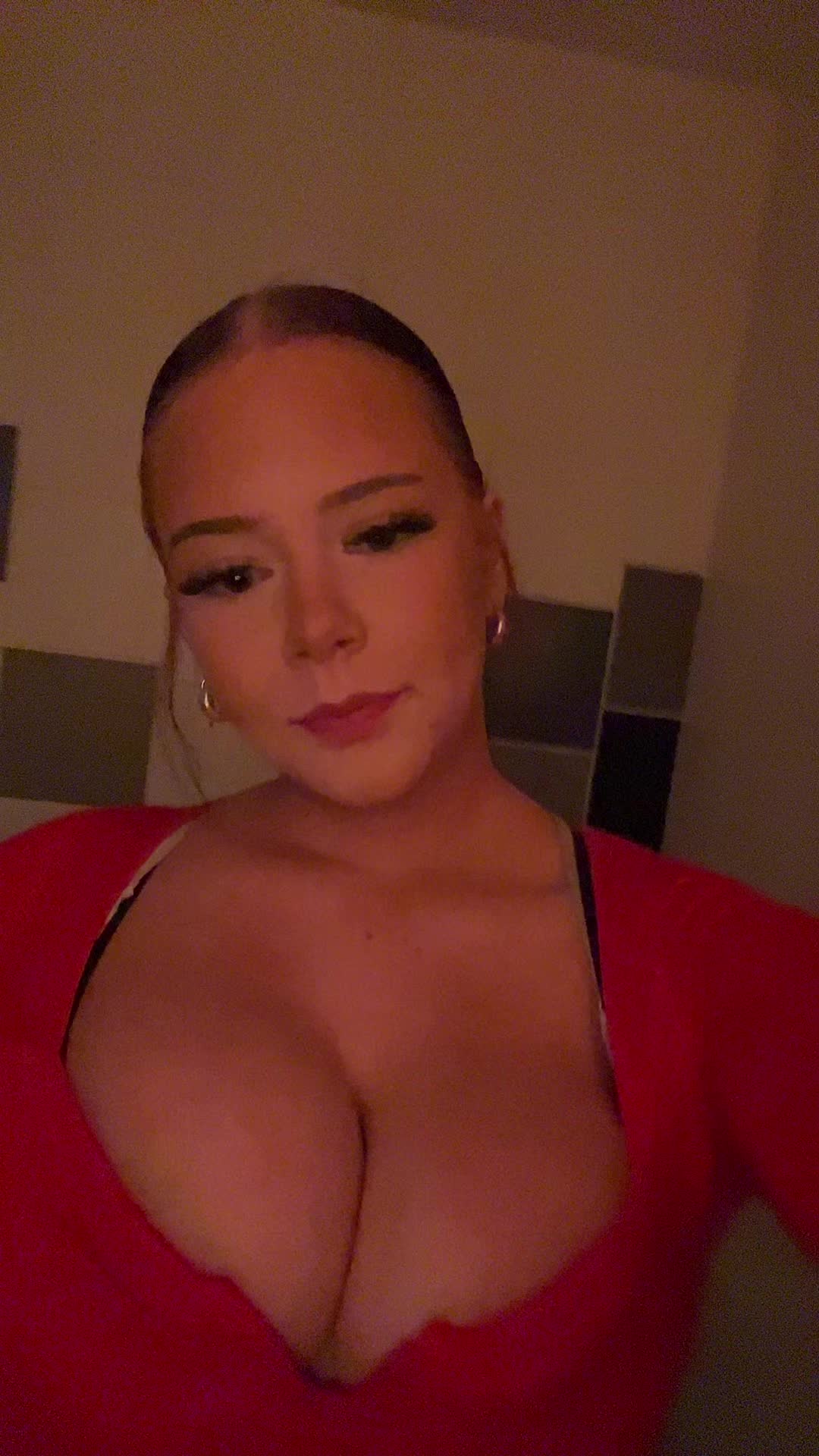 @menni <3
