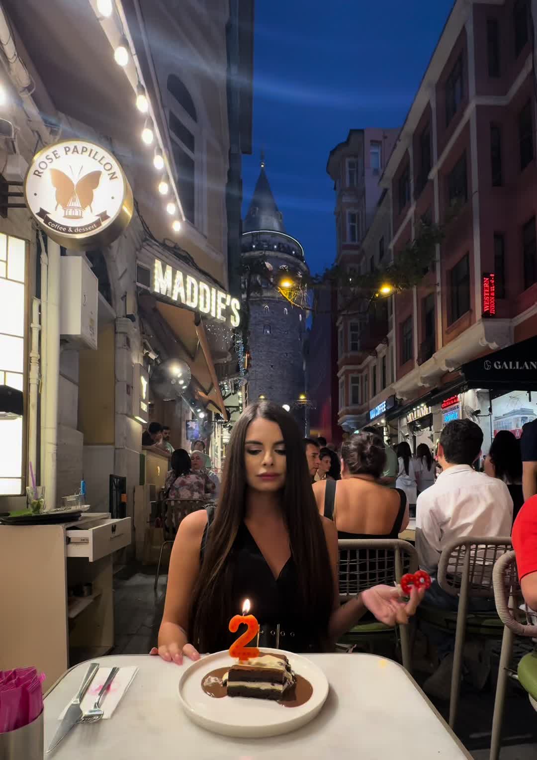 @Maria Georgiana