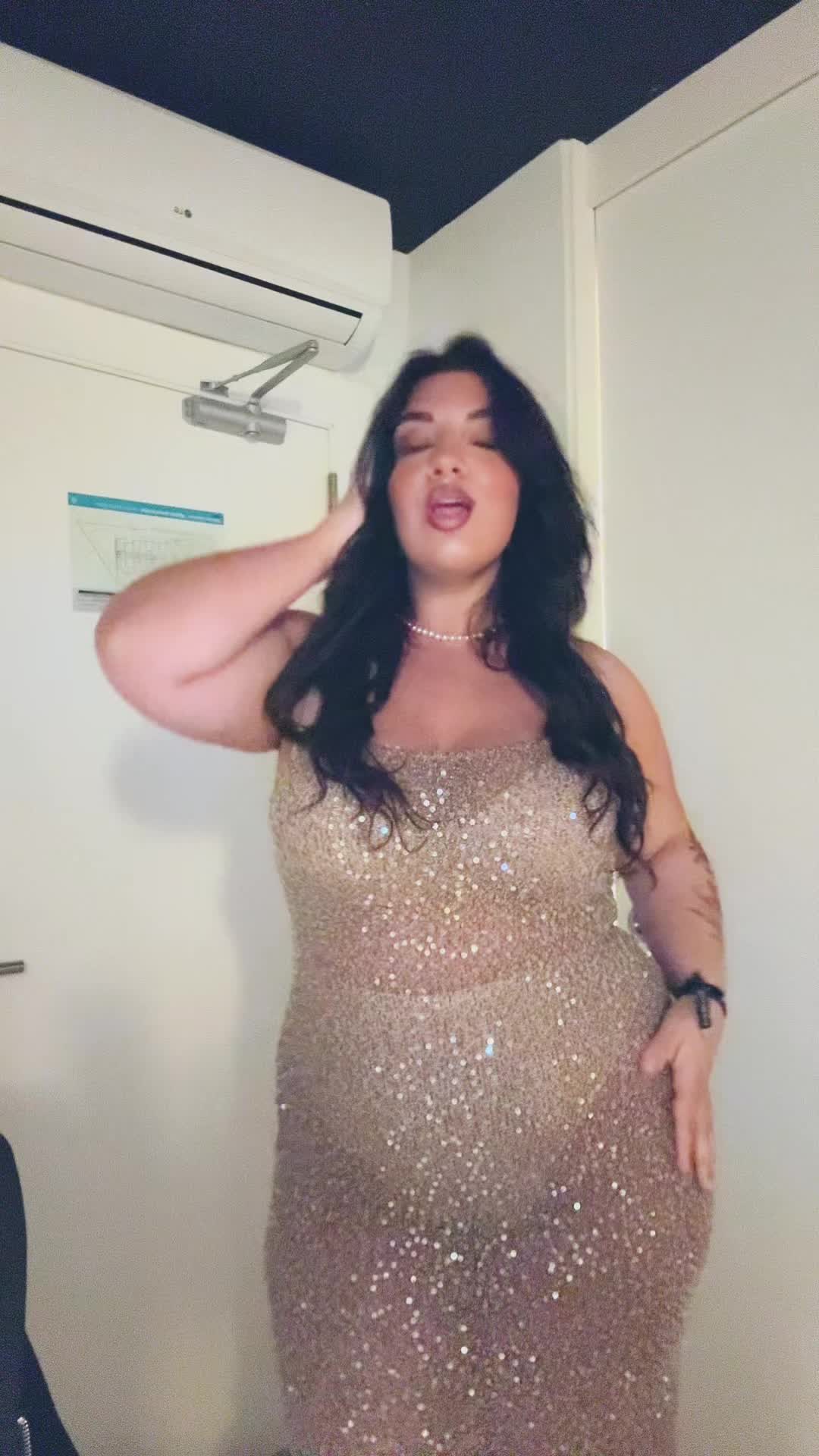 @Monica🍒🐆