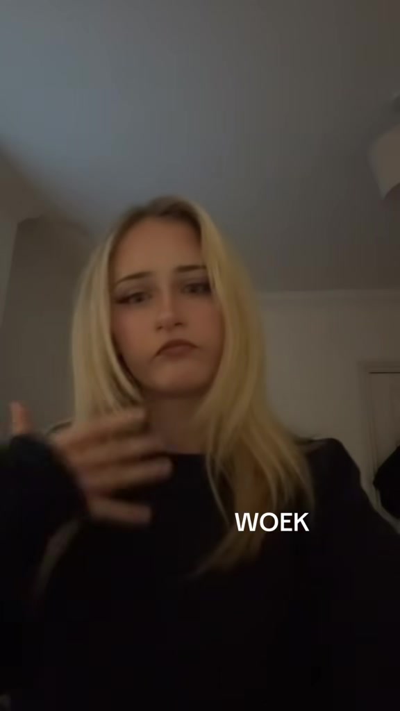 @🥓