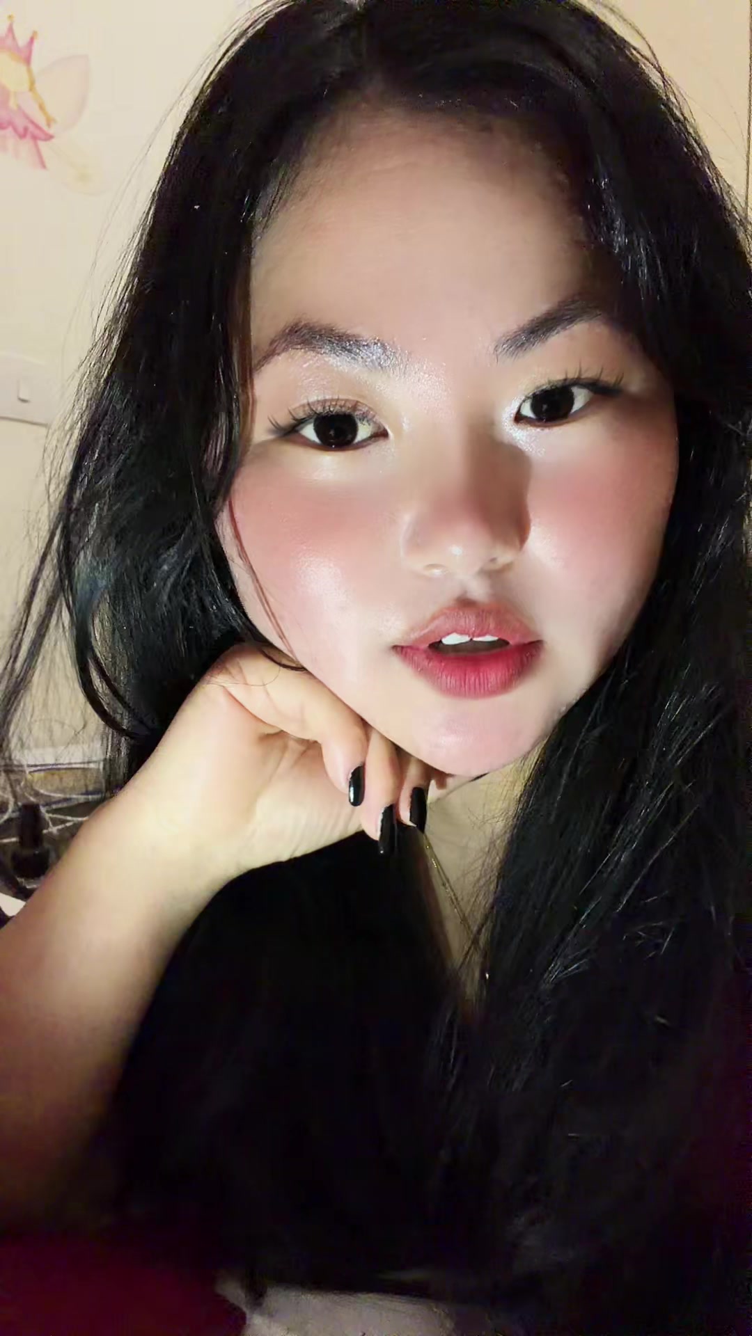 @🖤