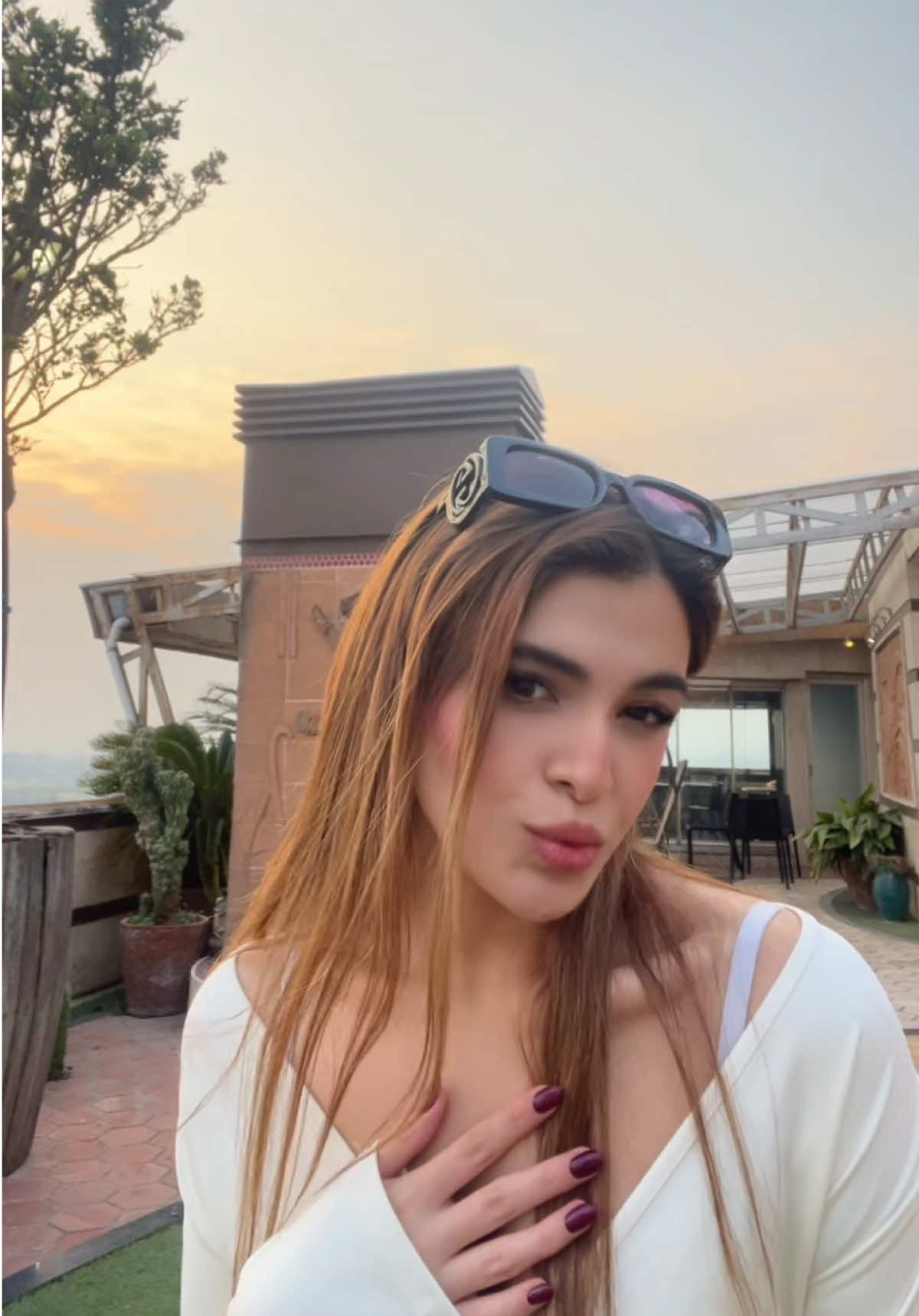 @Helia Azizi