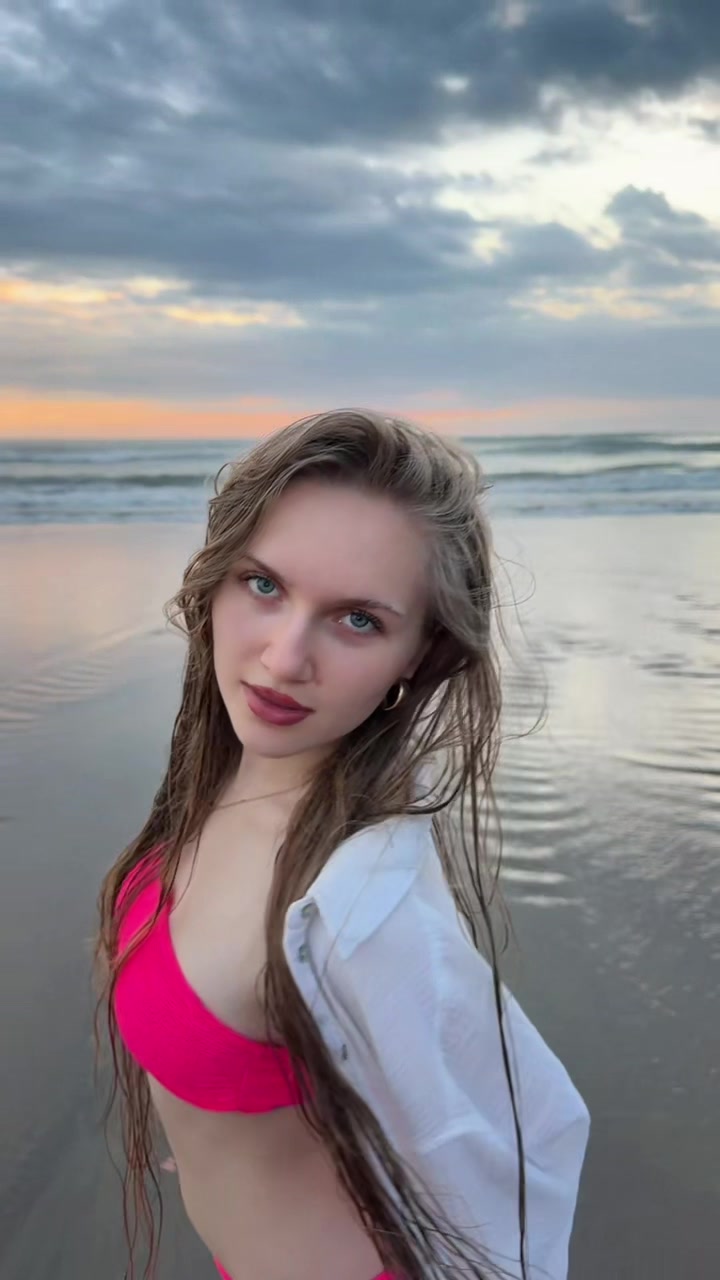 @Ad&eacute;la Zouharov&aacute;