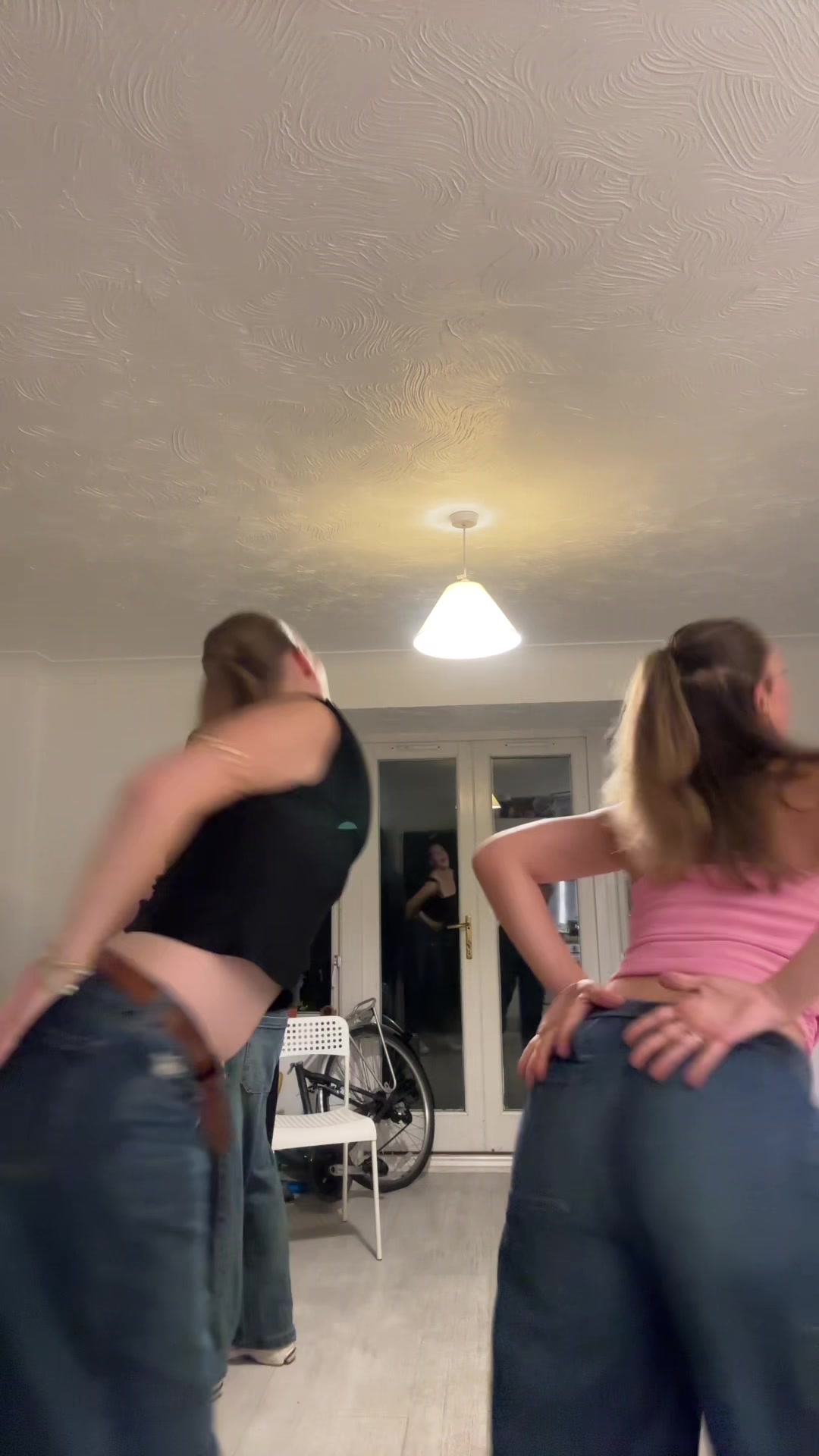 @itslivskyee