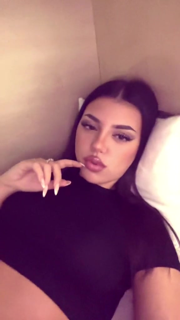 @maya🌟