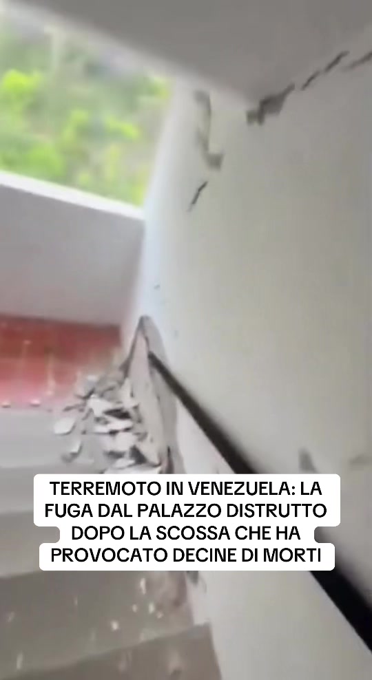 @flashtv_notizie