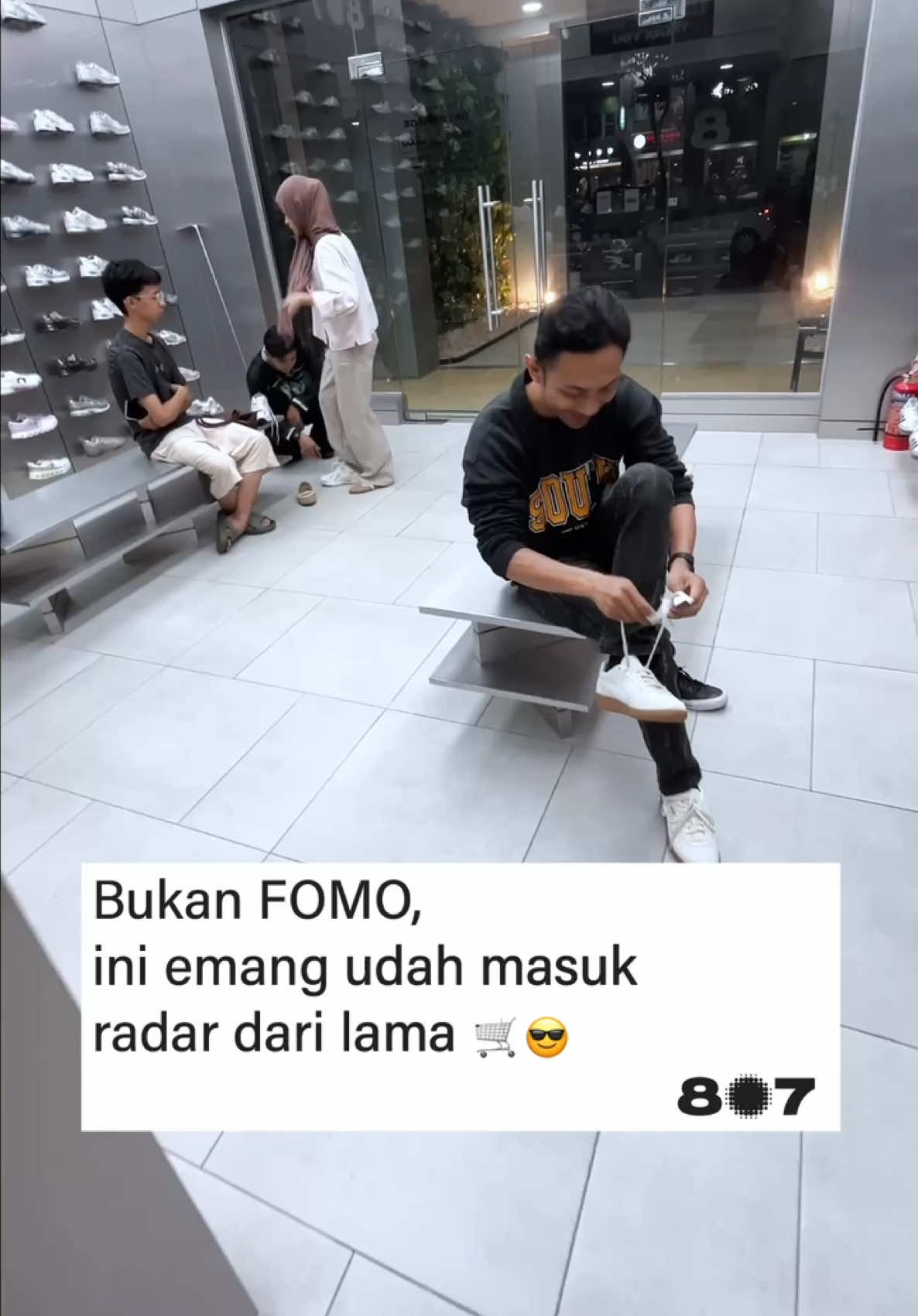 @807GARAGE