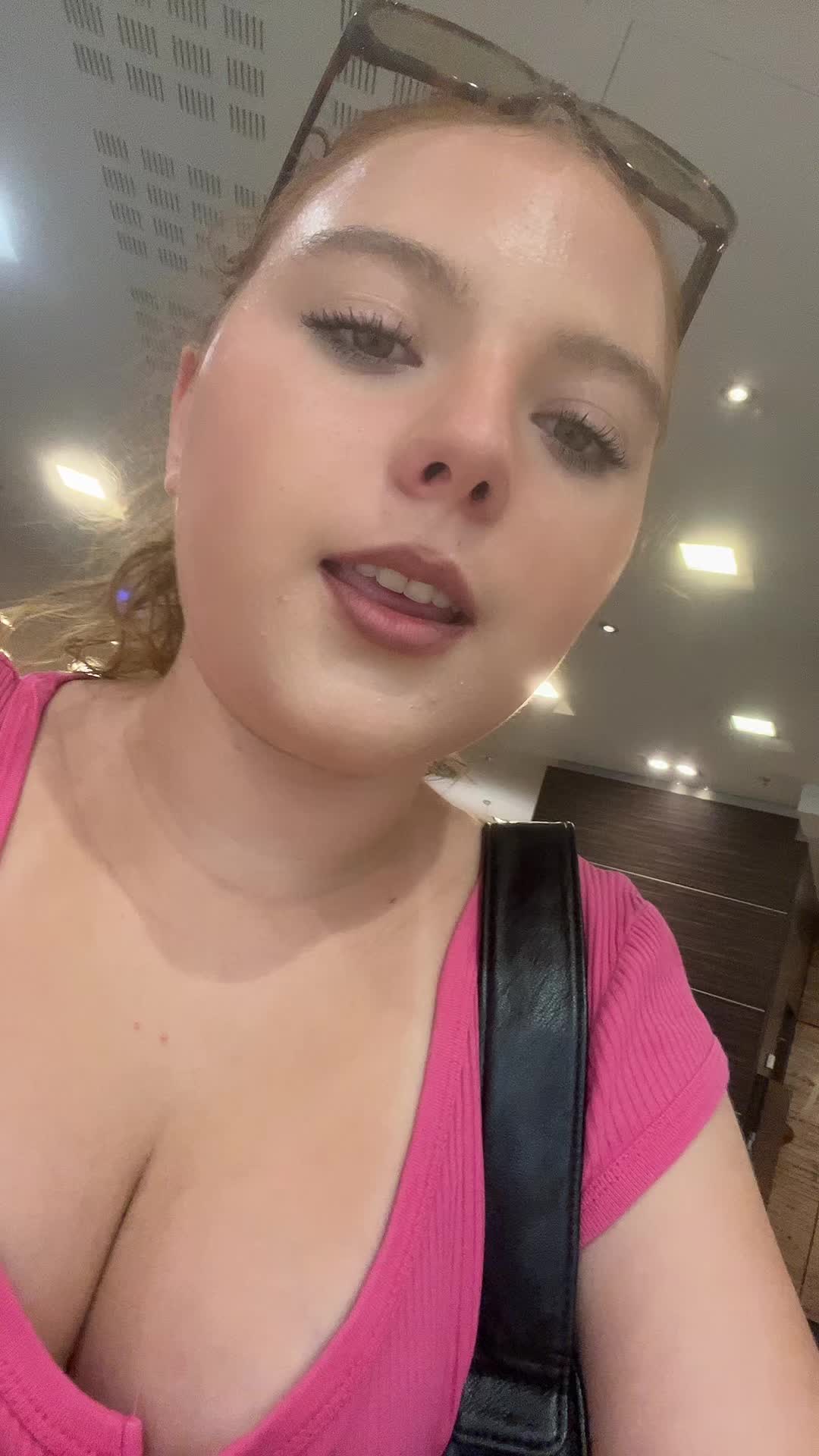 @🦋𝓂𝒾𝒶🦋