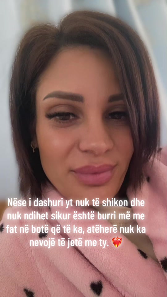 @𝔄𝔡𝔯𝔦𝔞𝔫𝔞 👑