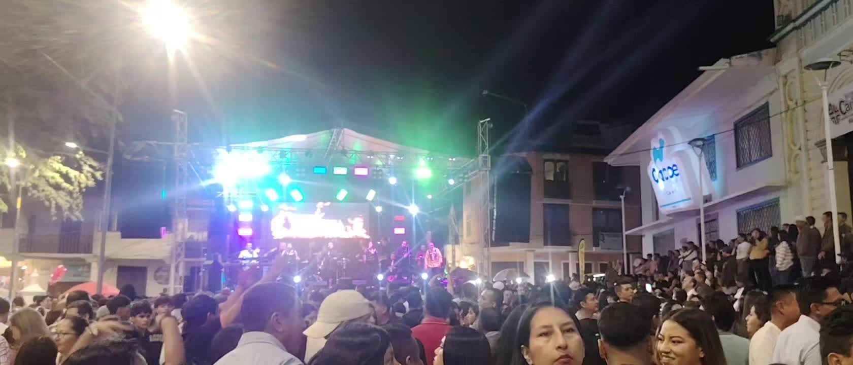 @Carlos Armijos