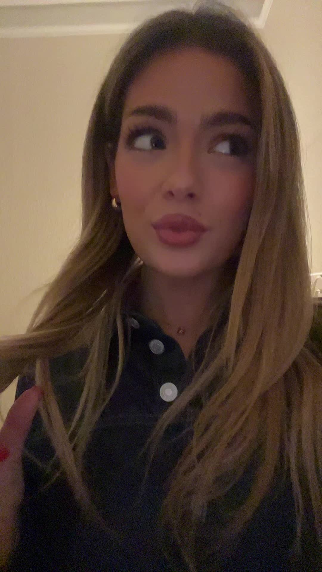 @anni 🍒
