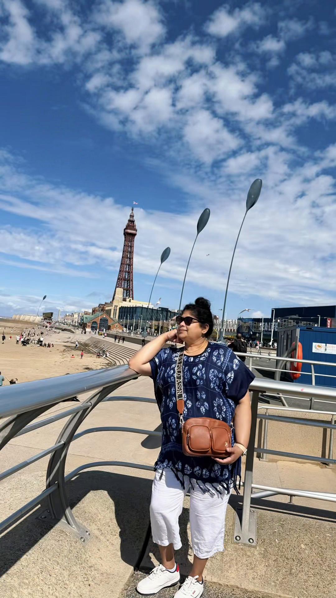 @Dilani 🇬🇧